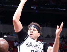 乐鱼体育网站入口-江苏队完胜青岛队，欧文刷新纪录的简单介绍